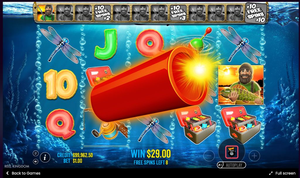 Multiplier trail and Dynamite feature in action