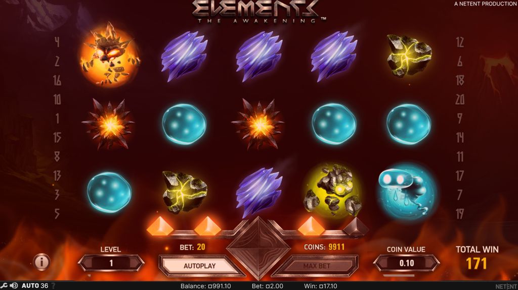 Fire Storm Free Falls mode with flaming background and active Wild clusters